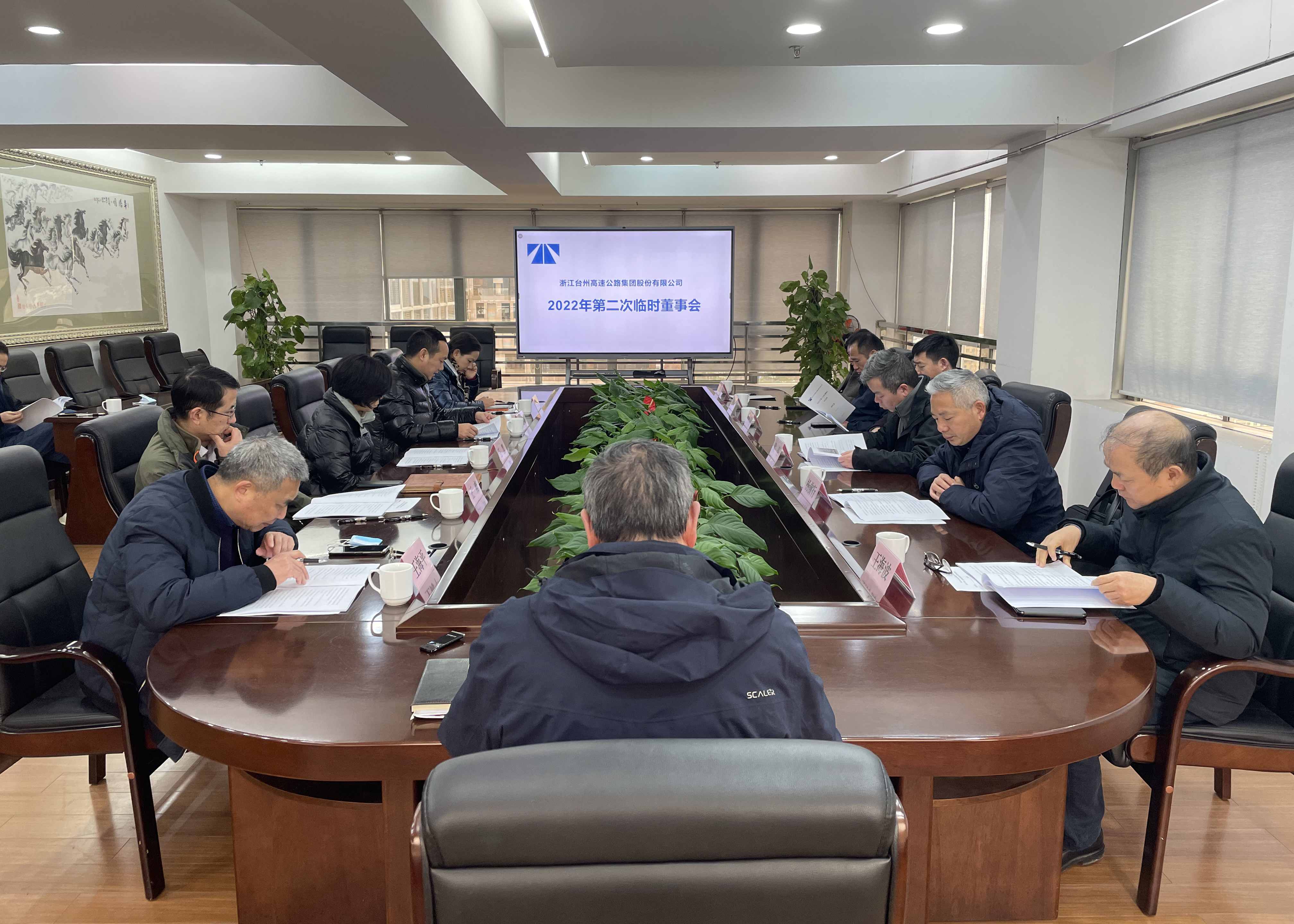 1644461722850941.jpg a20070e1c2d55de768360f1bd9d1a83.jpg