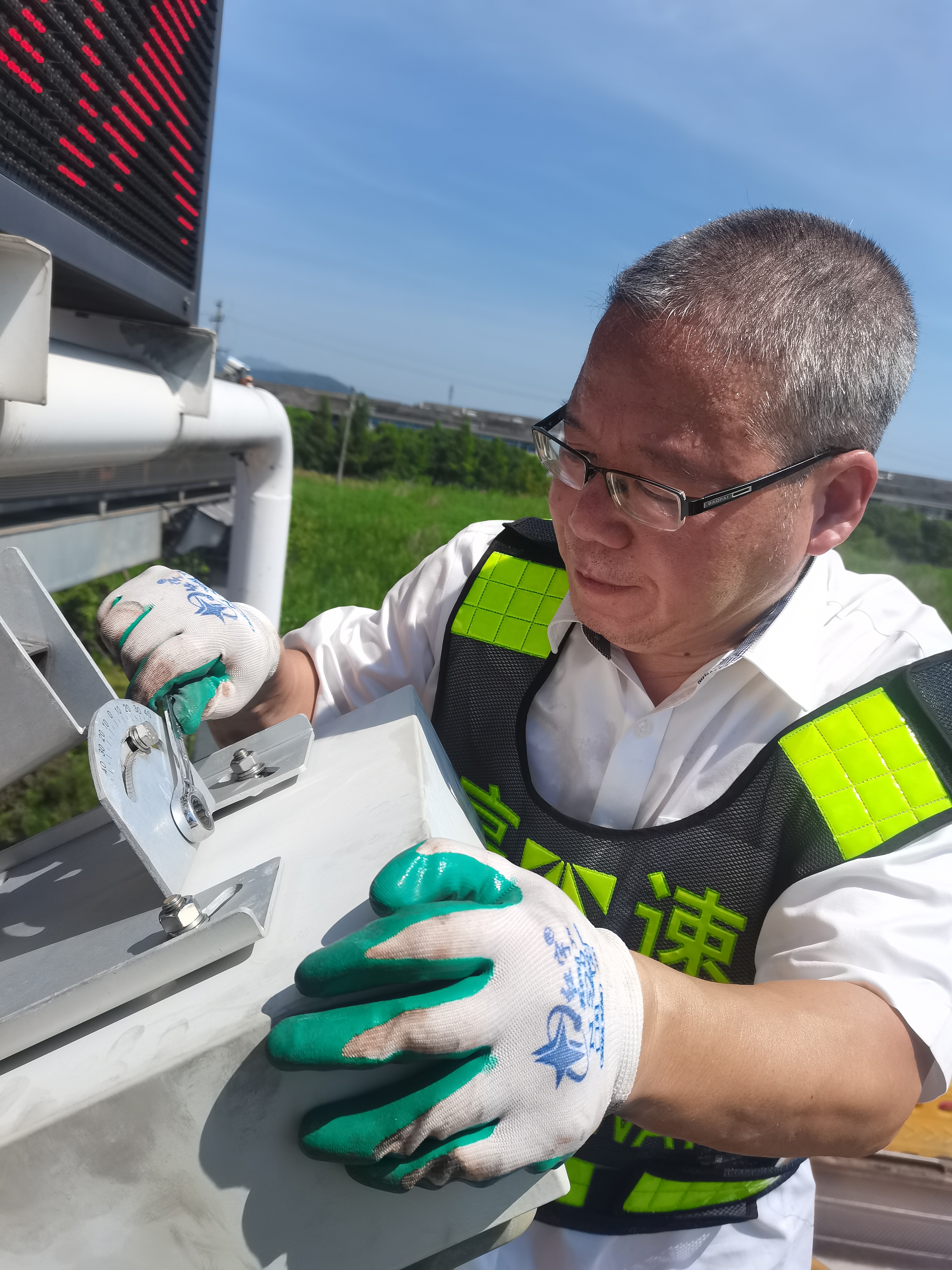 1658825010214784.jpg e99dfcd7f316d42fadb8b9463699a6e.jpg